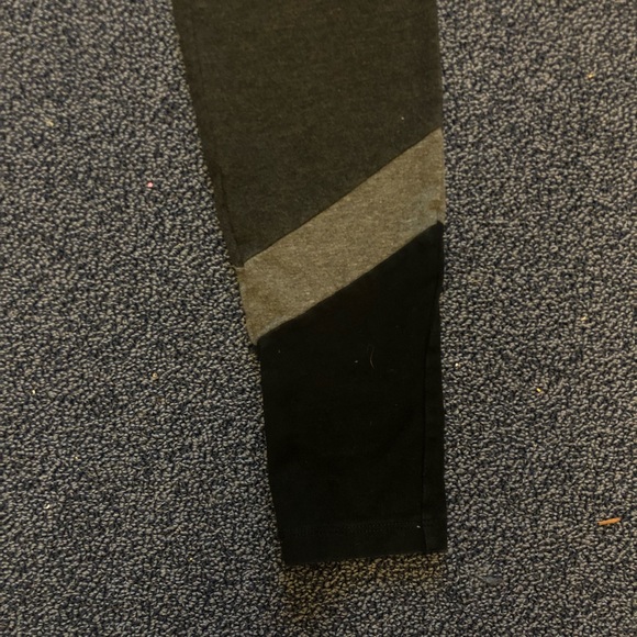 Aerie leggings - Picture 2 of 3